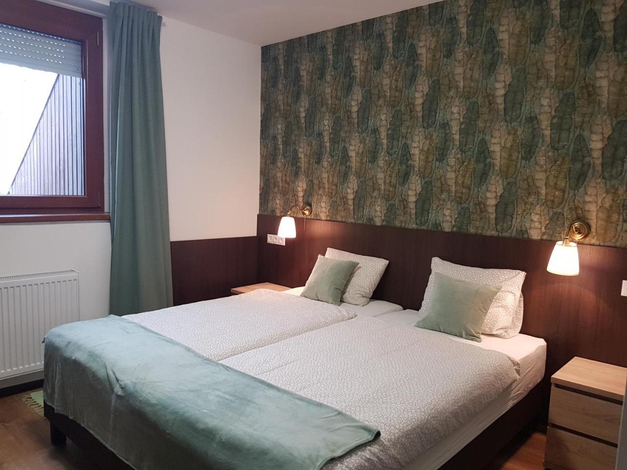 Bed and Breakfast Bajor Panzio Кечкемет Экстерьер фото